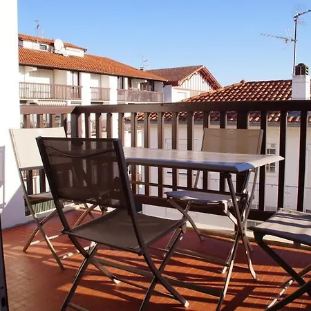 Appartement Ravel - Spacieux En Duplex, Proche Centre Saint-Jean-de-Luz