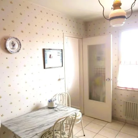 Ravel - Spacieux En Duplex, Proche Centre Saint-Jean-de-Luz