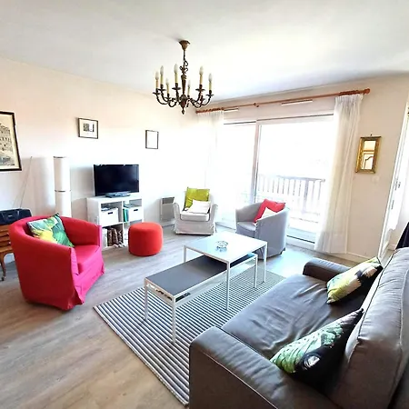 Ravel - Spacieux En Duplex, Proche Centre